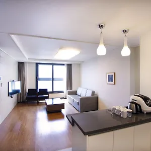 Plea De Blanc & Pusan